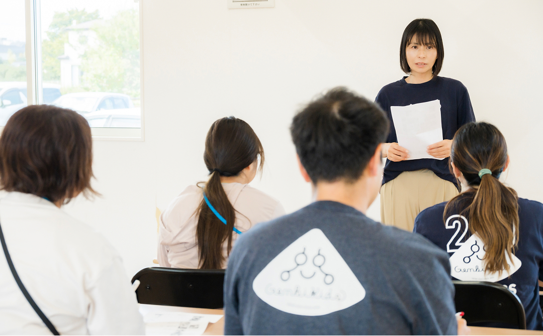 保育士 新人研修から役職研修まで。仲間と学び高め合う研修制度